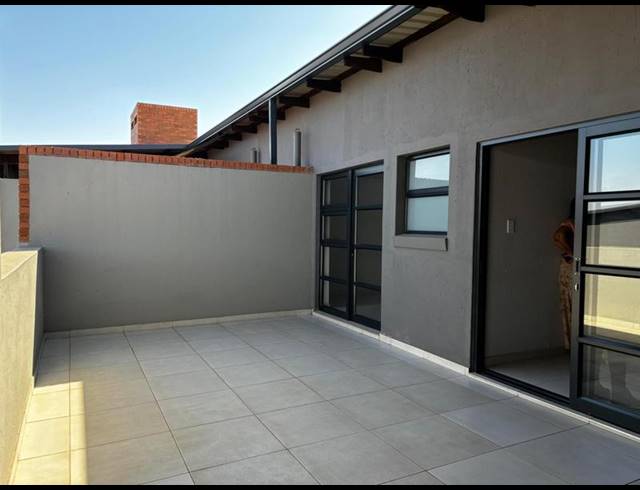 2 BEDROOM PROPERTY TO RENT IN BARTLETT